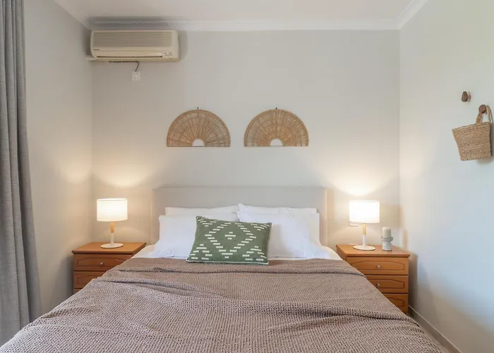 Panorama Guest house 3*